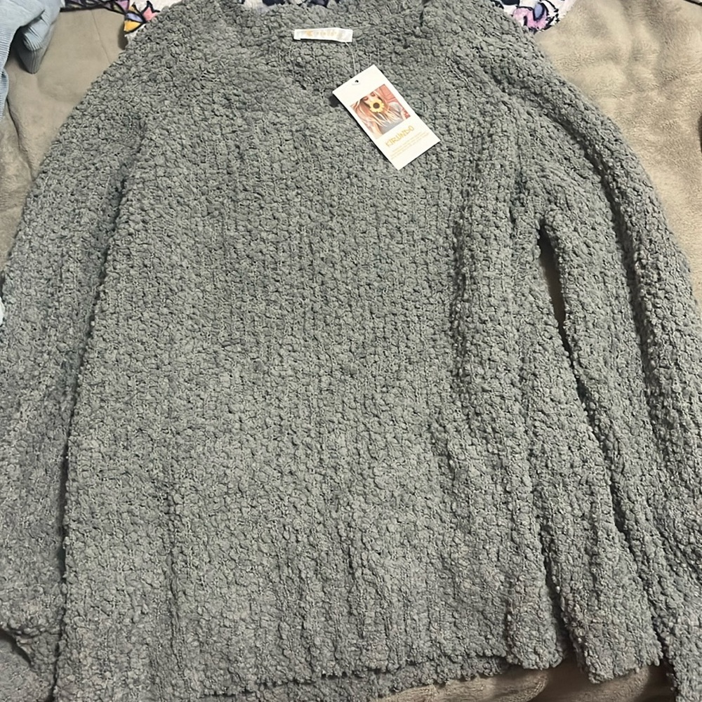 long sleeve fuzzy shirt